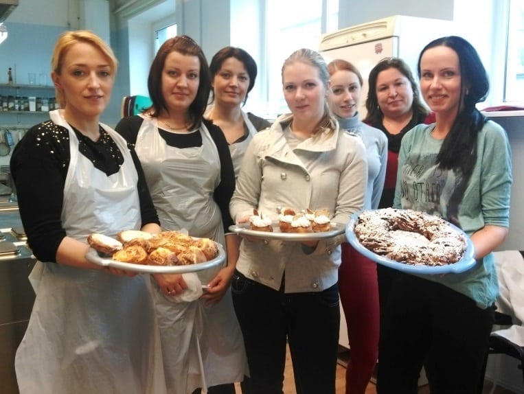 молодые мамы в Tallinna Erateeninduskool
